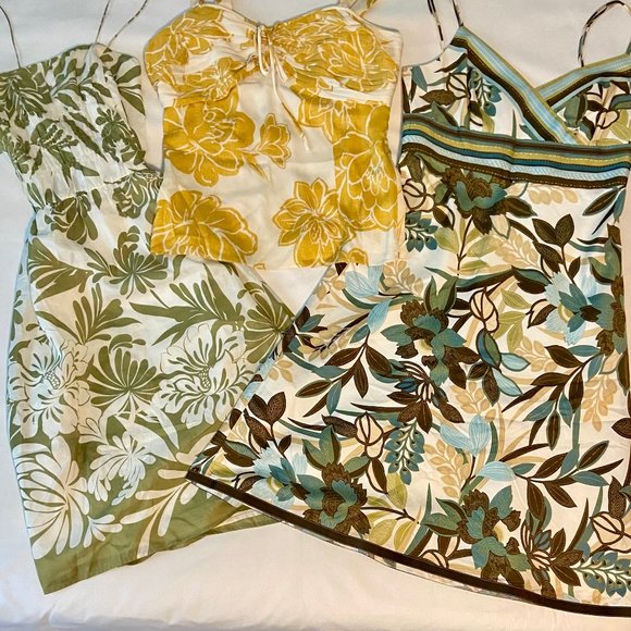 Ann Taylor Lot Tropical Flower Flowy Dresses 2 & Top 1 Size 2 & 4, 3 for 1 price - Picture 1 of 16